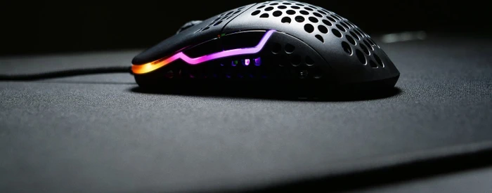 Xtrfy M42 RGB schwarz, USB