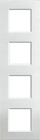 Bticino Livinglight Abdeckrahmen 4-fach, silber