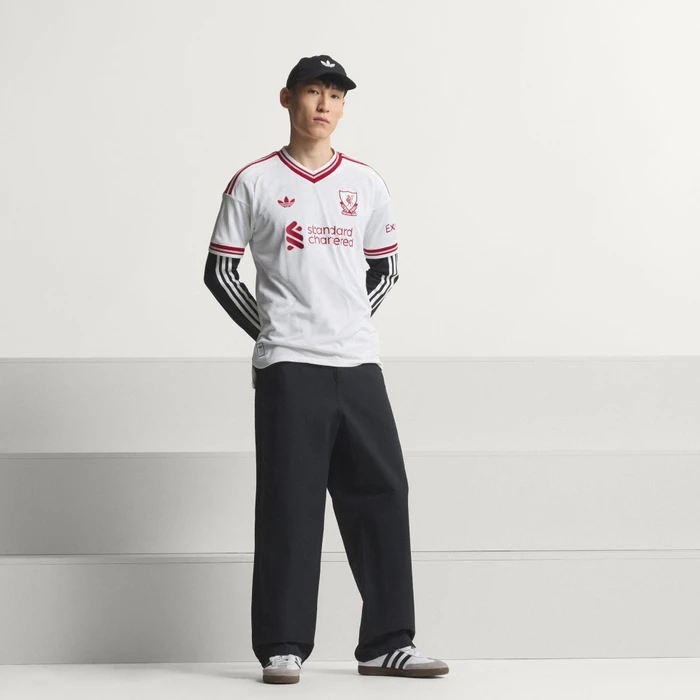adidas Liverpool FC Authentic 2026/2027 Auswärtstrikot kurzarm (Herren)