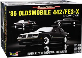 Revell 1985 Olds 442/FE3-X Show Car