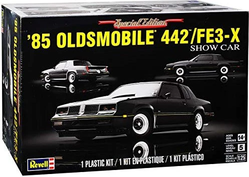 Revell 1985 Olds 442/FE3-X Show Car