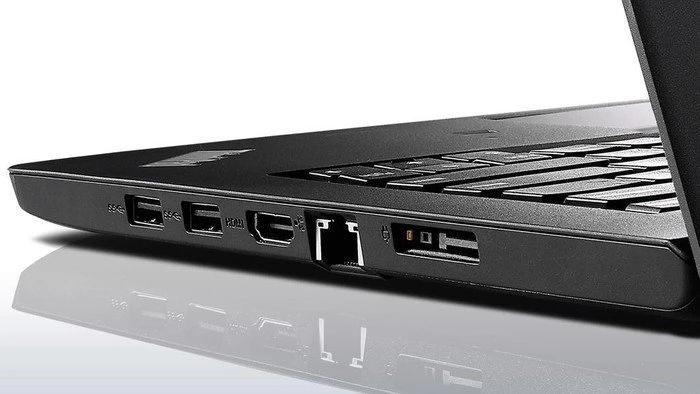 Lenovo ThinkPad E450, Core i3-5005U, 4GB RAM, 500GB HDD, DE