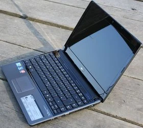 Acer Aspire TimelineX 3820TZG-P604G32nks, Pentium P6000, 4GB RAM, 320GB HDD, Mobility Radeon HD 5470, DE
