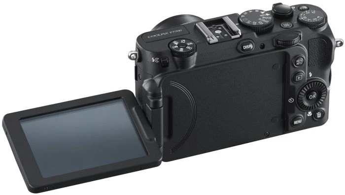 Nikon Coolpix P7700