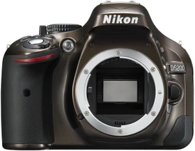 Nikon D5200 bronze mit Objektiv Fremdhersteller
