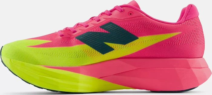 New Balance TCS London Marathon FuelCell SuperComp Elite v5 alkaline green/pink heat (Herren)