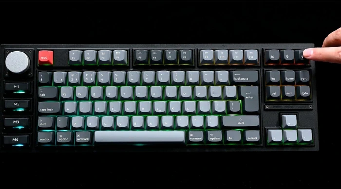 Keychron Q3 Pro SE, schwarz/blaugrau, LEDs RGB, hot-swap, Keychron K Pro BANANA, USB/Bluetooth, DE