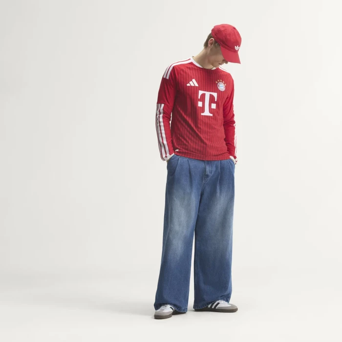 adidas FC Bayern München Authentic 2026/2027 Heimtrikot langarm (Herren)