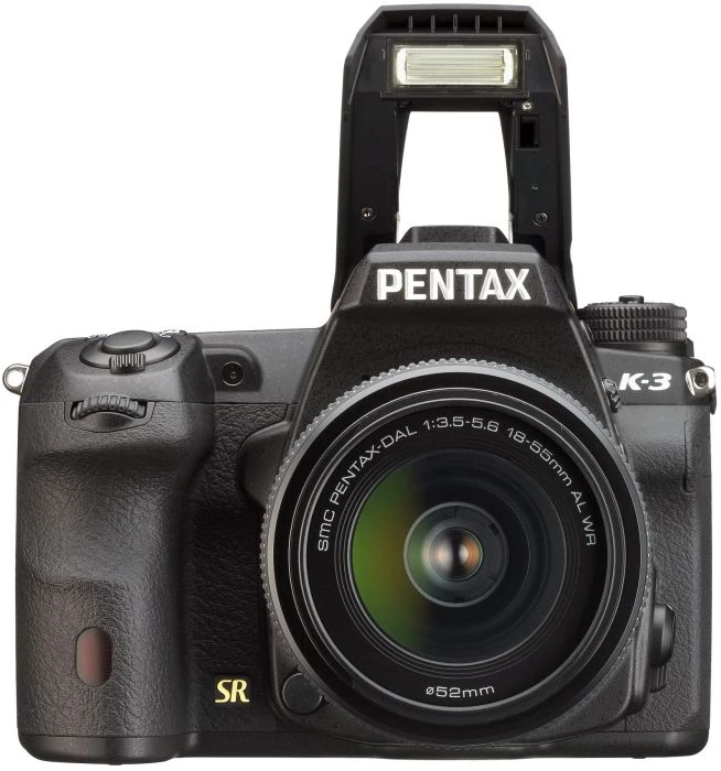 Pentax K-3 schwarz mit Objektiv smc DA 18-55mm 3.5-5.6 AL WR