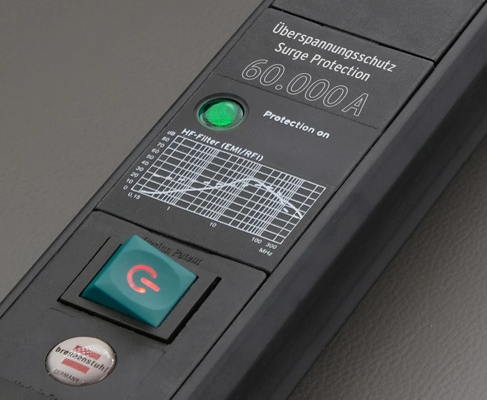 Brennenstuhl Premium-Line 60000A, Überspannungsschutz, 6-fach, 3m, schwarz