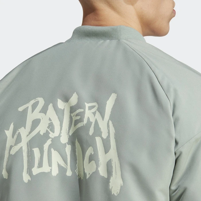 adidas FC Bayern München Chinese Story Padded Jacke silver green (Herren)