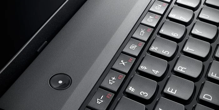 Lenovo ThinkPad Edge E530c, Pentium 2020M, 4GB RAM, 500GB HDD, DE
