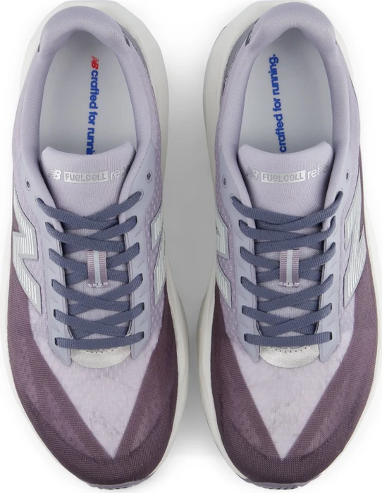 New Balance FuelCell Rebel v5 digital mist/smoked violet (Herren)