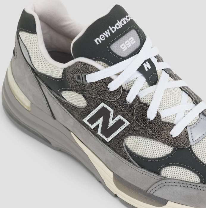 New Balance Made in USA 992 shadow grey/turtledove/blacktop