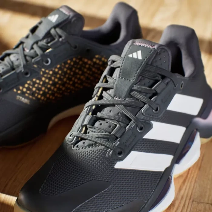 adidas Stabil 16 Indoor core black/zero metalic/aurora black (Damen)
