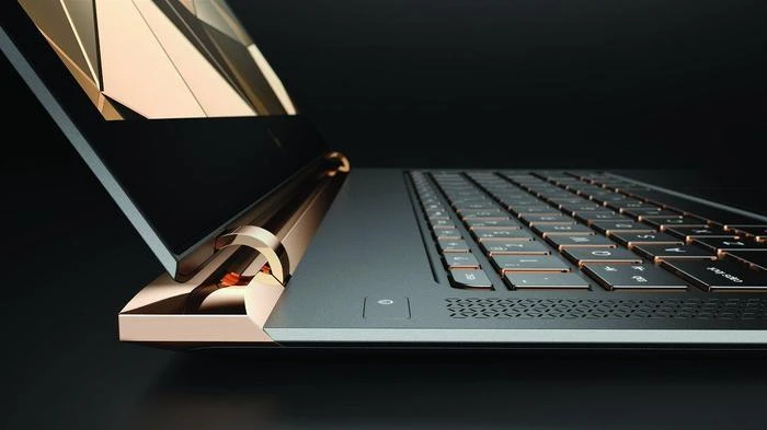 HP Spectre 13-v002ng, Dark Ash Silver/Luxe Copper, Core i7-6500U, 8GB RAM, 256GB SSD, DE