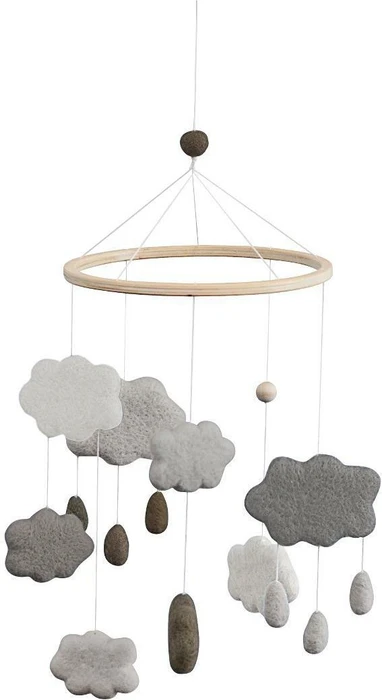 Sebra Filz-Babymobile Wolken 57cm warm grey