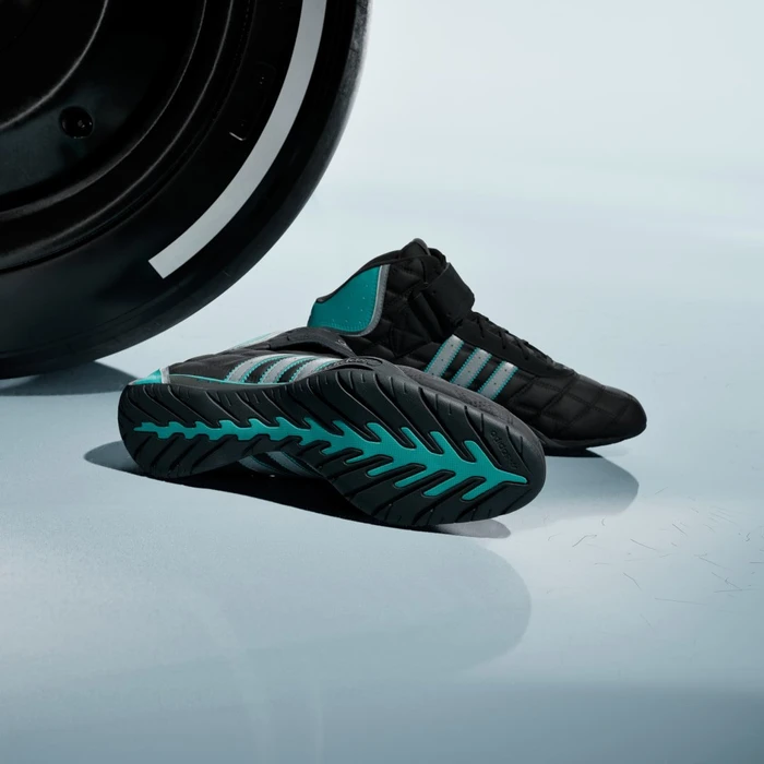 adidas Mercedes AMG Petronas Formula One Team Adiracer High core black/matte silver/semi mint rush