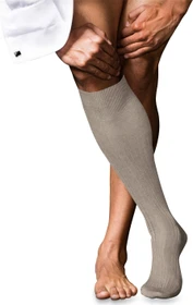 Falke No. 10 Pure Fil d'Écosse Socken wheat mel. (Herren)