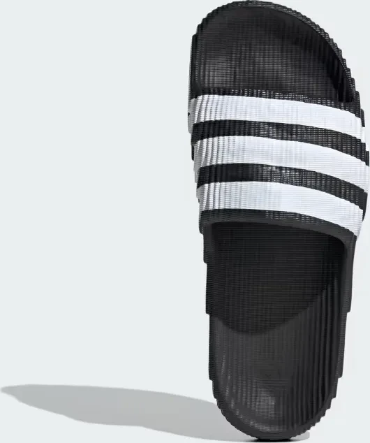 adidas Adilette 22 core black/cloud white