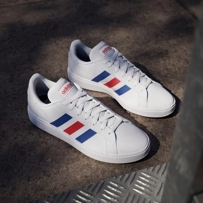 adidas Grand Court TD Lifestyle Court Casual cloud white/royal blue/vivid red (Herren)