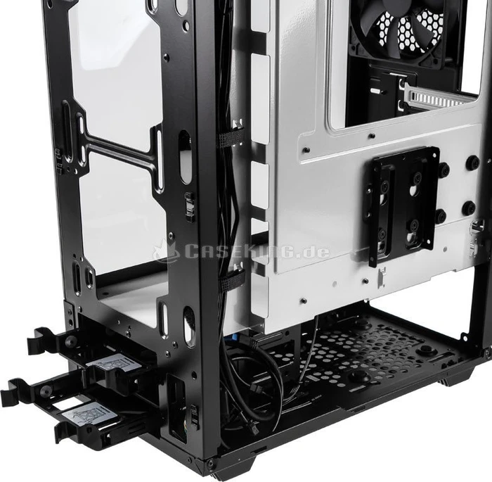 Phanteks Eclipse P300 schwarz/weiß, Glasfenster