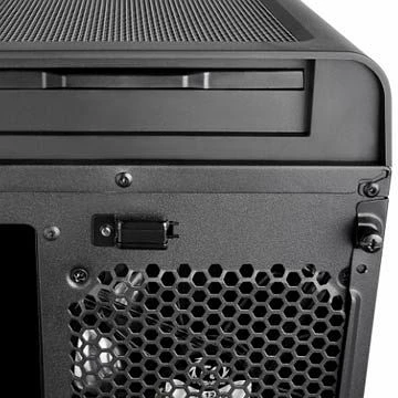 Thermaltake Urban S31, schallgedämmt