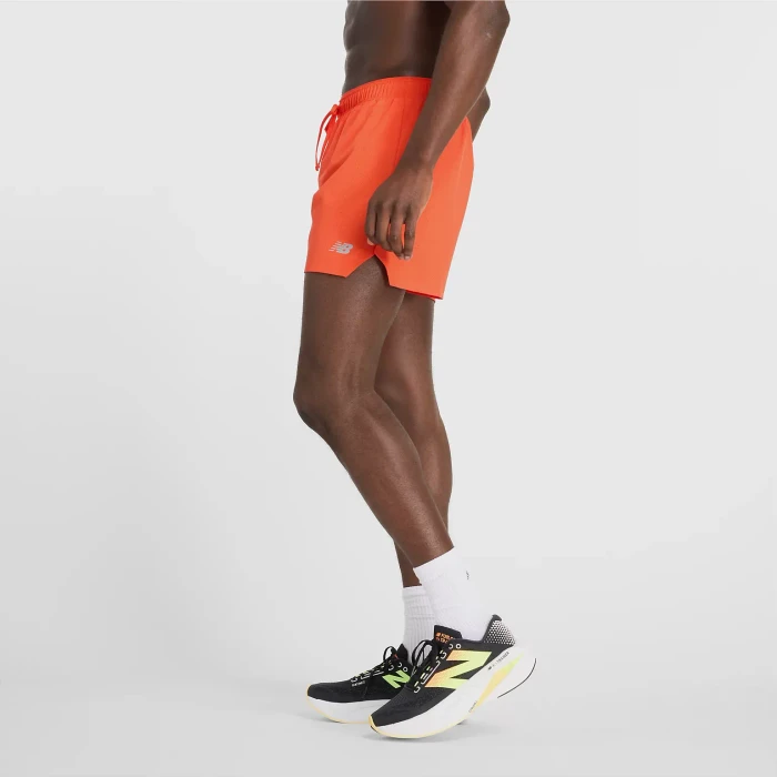 New Balance RC 5" Laufhose kurz neo flame (Herren)
