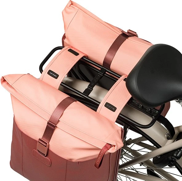Basil Vive Doppeltasche Gepäcktasche bordeaux/pink