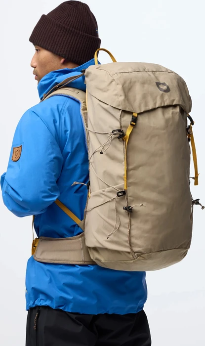 Fjällräven Kajka X-Lätt 45 M/L fossil