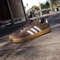 adidas VL Court 3.0 earth strata/cloud white/gold metallic Vorschaubild