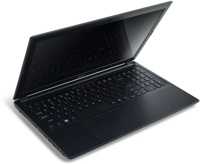 Acer Aspire V5-531G-967B4G32Makk schwarz, Pentium 967, 4GB RAM, 320GB HDD, GeForce GT 620M, DE