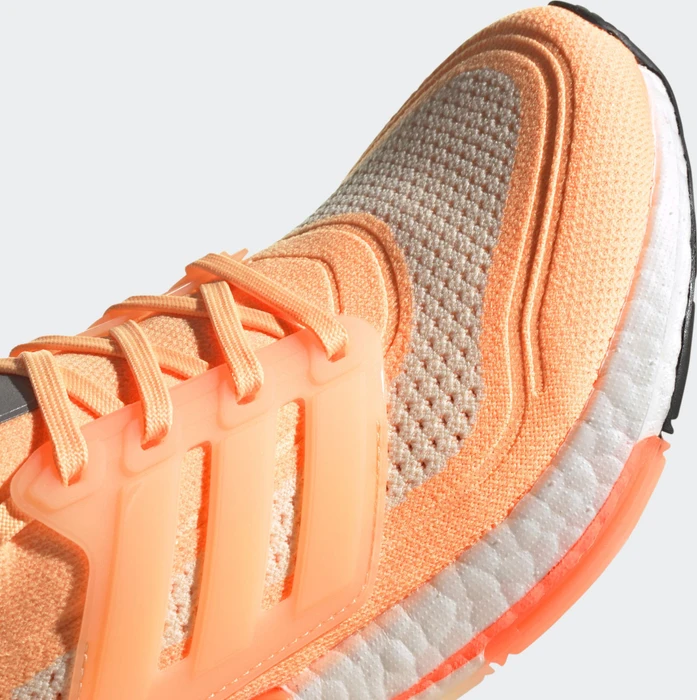 adidas Ultraboost 21 acid orange/cloud white/cream white (Damen)
