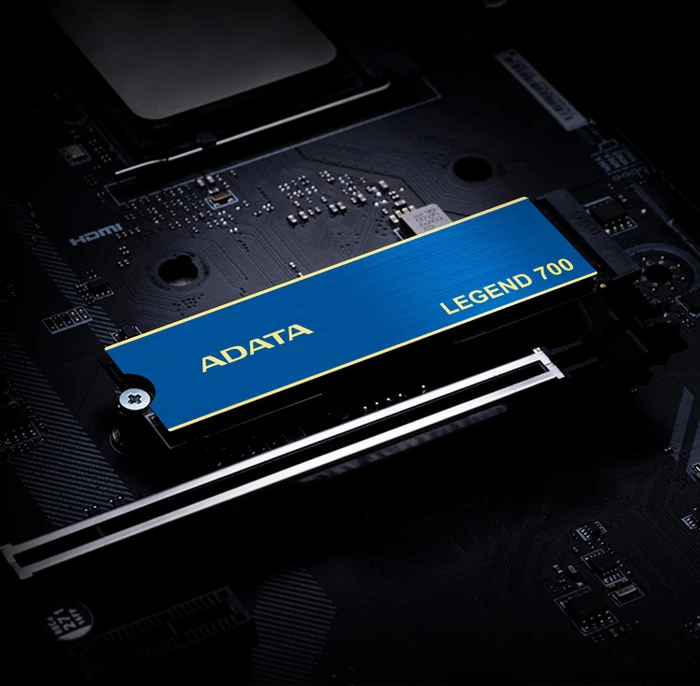 ADATA LEGEND 700 256GB, M.2 2280 / M-Key / PCIe 3.0 x4, Kühlkörper