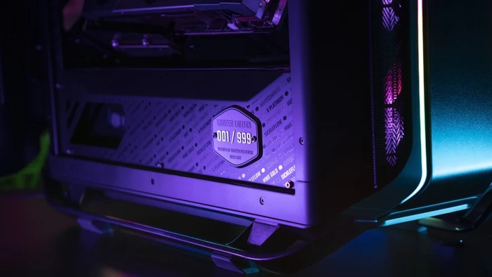 Cooler Master Cosmos Infinity 30th Anniversary Edition, CPT, Glasfenster, 1300W ATX
