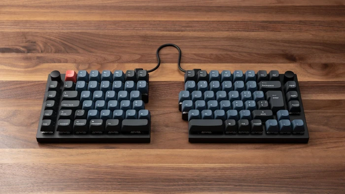 Keychron Q11, 75% Split Design, schwarz/blau, LEDs RGB, hot-swap, Keychron K Pro BROWN, USB, DE