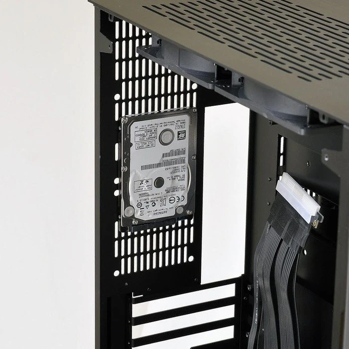 Lian Li PC-O10, schwarz, Glasfenster