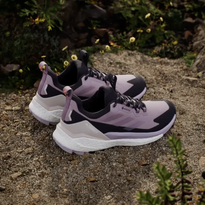 adidas Terrex Free Hiker 2.0 Low GTX preloved fig/silver dawn/aurora black (Damen)