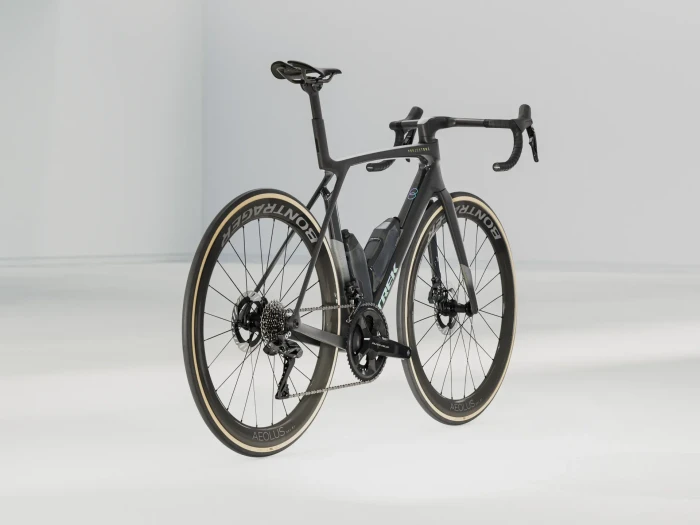 Trek Madone SLR 9 Gen 8 matte carbon smoke/prismatic pearl Modell 2025
