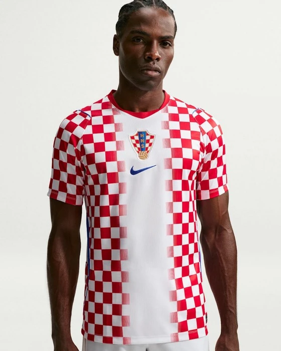 Nike FIFA WM 2026 Kroatien Heimtrikot kurzarm white/university red/hyper royal (Herren)