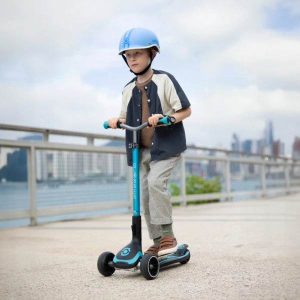 Globber Ultimum Kickboard aqua