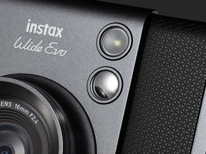 Fujifilm Instax Wide Evo