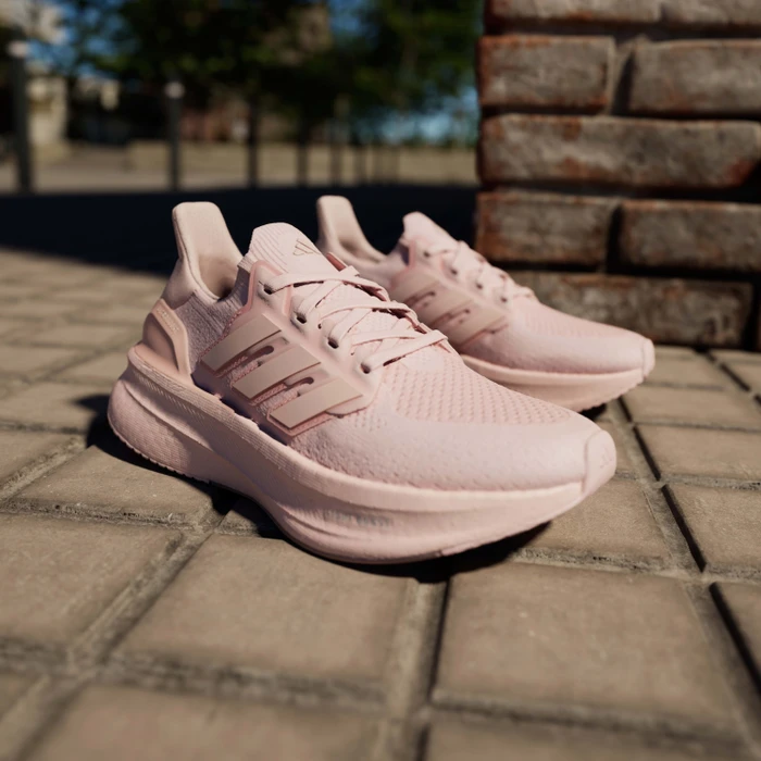 adidas Ultraboost 5 sandy pink/sandy pink met./zero metalic (Damen)