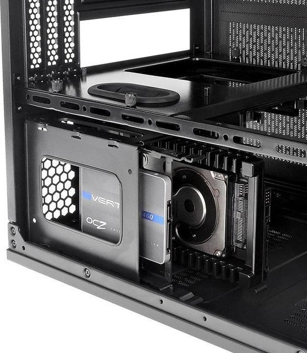 Thermaltake Core X1, Acrylfenster, Mini-ITX