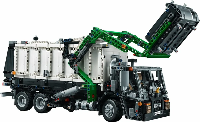 LEGO Technic - Mack Anthem