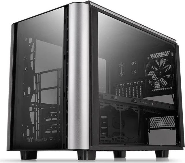 Thermaltake Level 20 XT Cube, Glasfenster