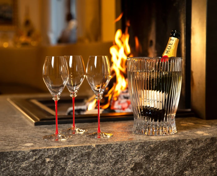 Riedel Fatto A Mano Performance Champagnerglas rot