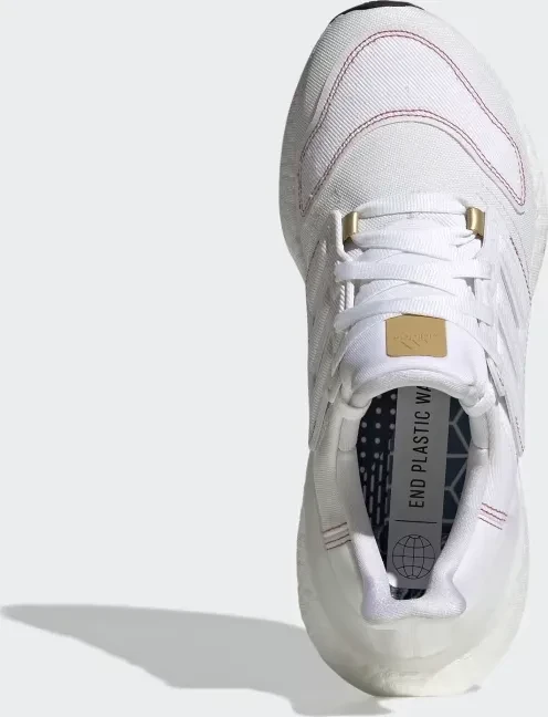 adidas Ultraboost 22 cloud white/wonder red (Damen)