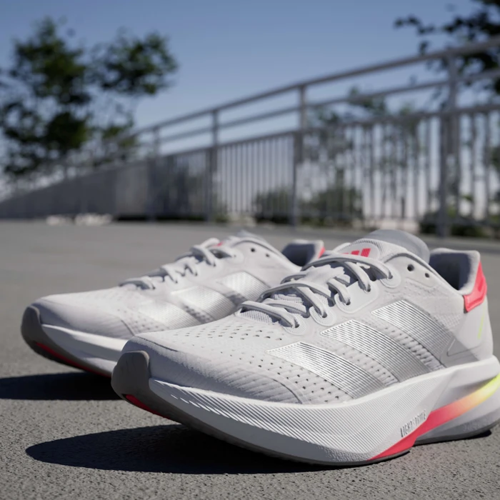 adidas Duramo Speed 2 cloud white/silver metallic/lucid red (Damen)