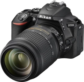 Nikon D5500 schwarz mit Objektiv AF-S DX 18-55mm 3.5-5.6 G II VR und AF-S DX 55-300mm 4.5-5.6 G ED VR